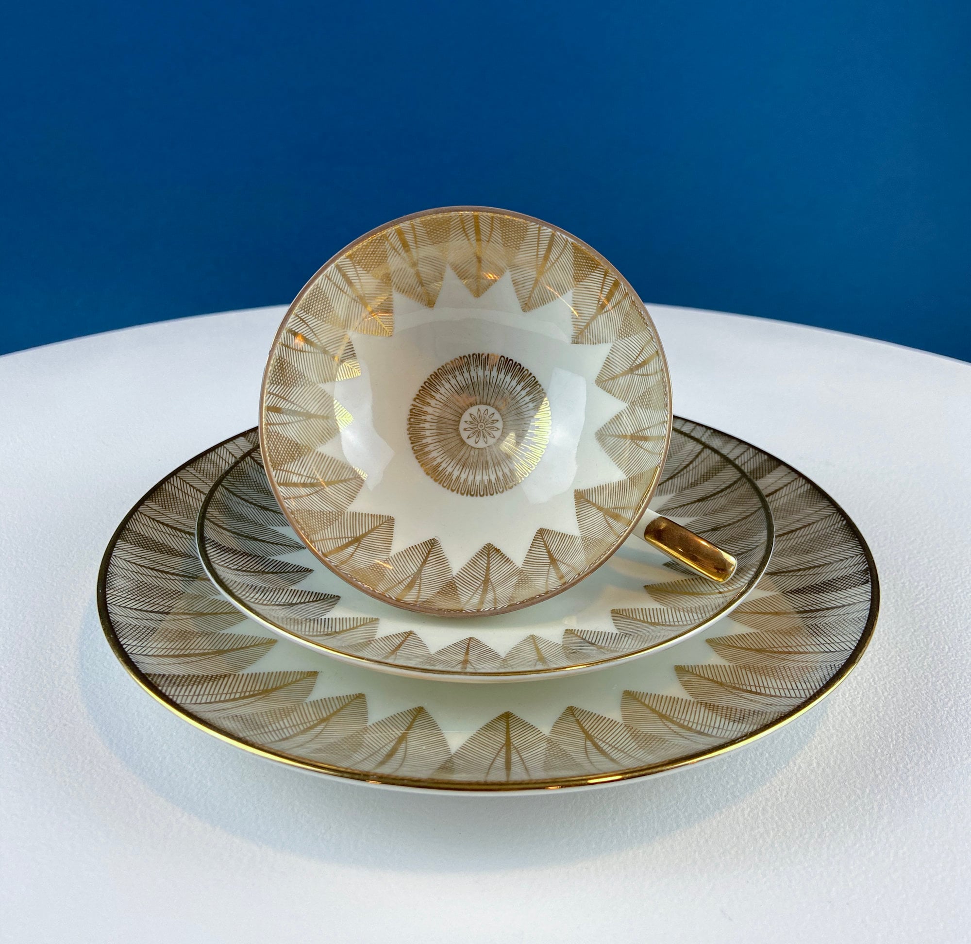 Antique Bavarian Porcelain Tea Cup Trio, Gold Green Geometric Motif
